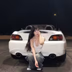Elle Lee 🖤🪽
