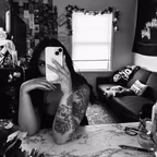 Tattooed mommy🔥